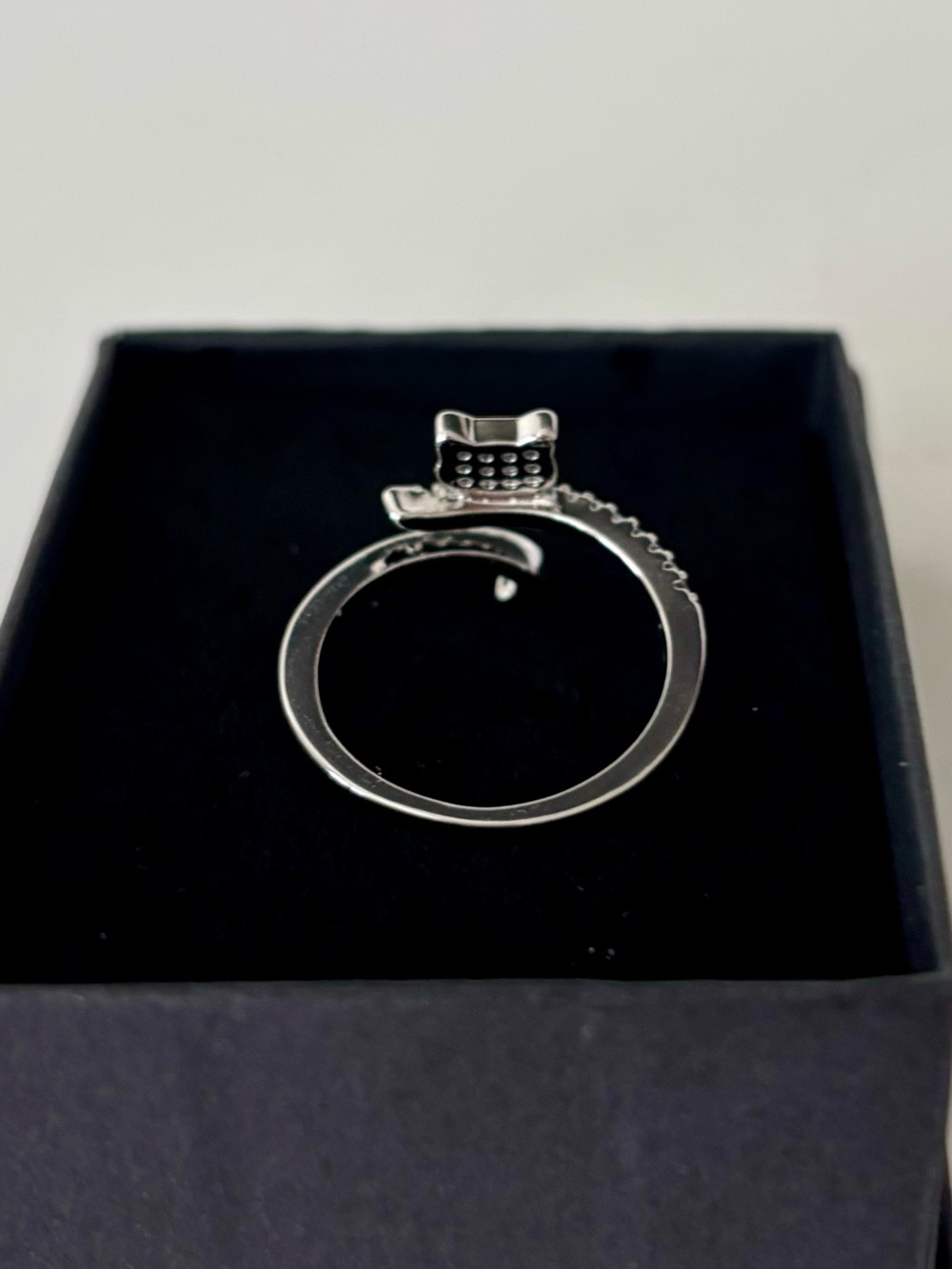 Silver Cat Wrap Ring with Pavé Accents - Picture 3 of 4